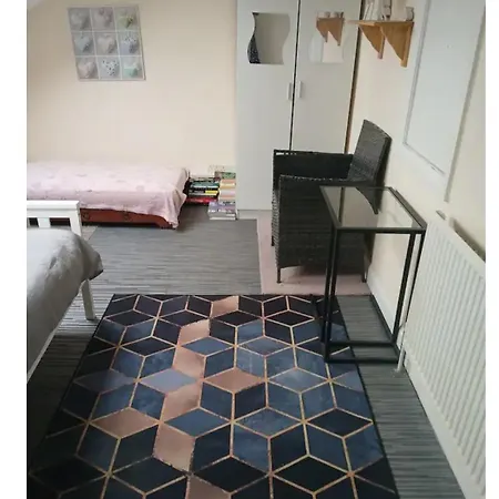 Quickstay بيت ضيافة